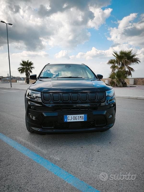 Usata Jeep Compass 130 CV (95 kW) 2022 Nero SUV