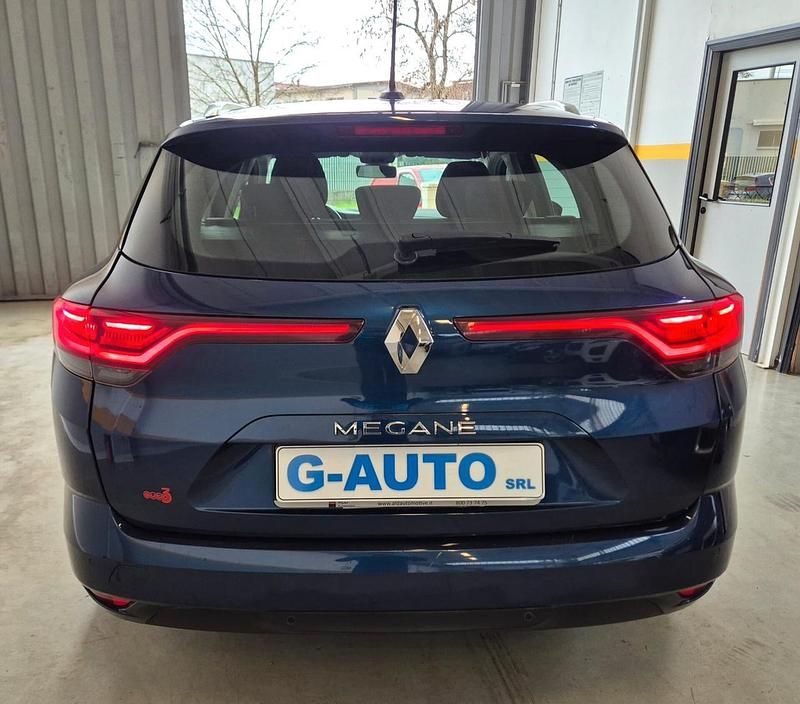 Usata Renault Mégane GrandTour 115 CV (84 kW) 2021 Blu Station wagon
