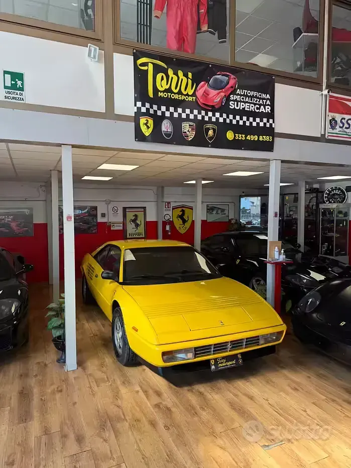 Usata Ferrari Mondial 240 CV (176 kW) 1984 Giallo Coupé