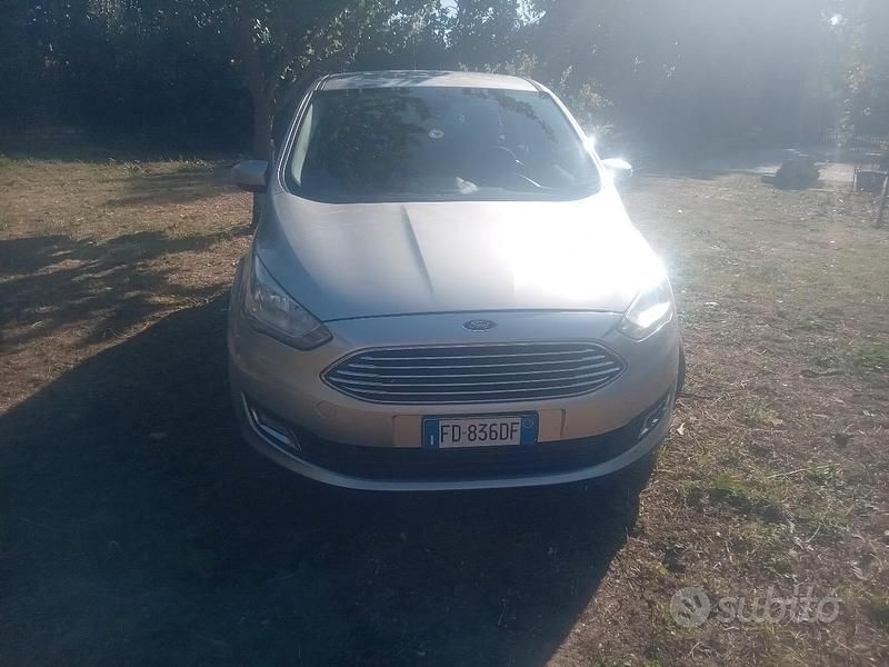 Usata Ford C-MAX 120 CV (88 kW) 2016 Grigio Monovolume
