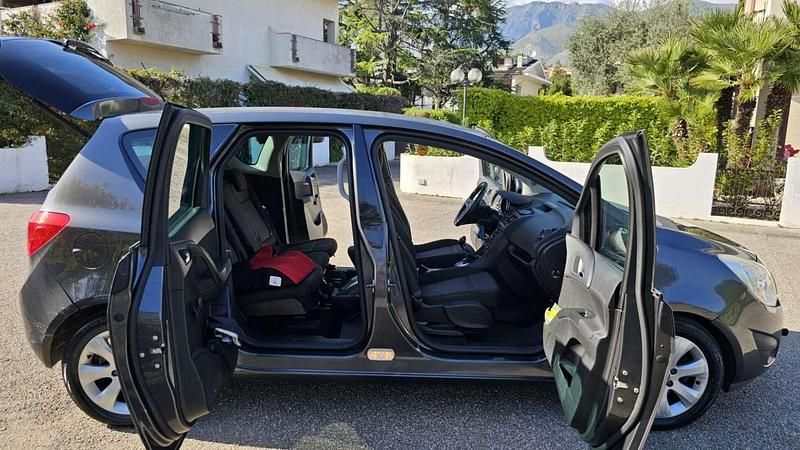 Gebraucht Opel Meriva Cosmo 95 PS (69 kW) 2012 Van / Kleinbus