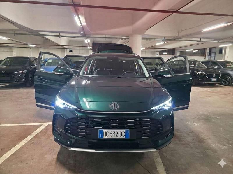 Usata MG ZS 107 CV (78 kW) 2025 Verde SUV