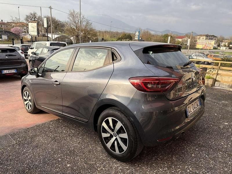 Usata Renault Clio V 90 CV (66 kW) 2022 Other Utilitaria