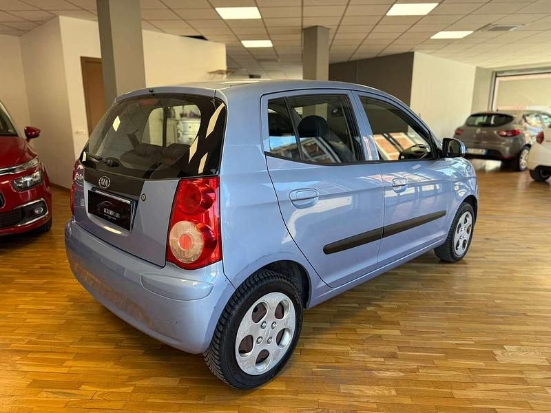 Usata Kia Picanto 63 CV (46 kW) 2010 Blu/azzurro Utilitaria
