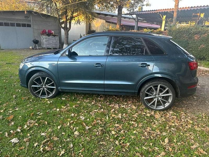 Usata Audi Q3 Ambiente 150 CV (110 kW) 2016 Blu/azzurro SUV