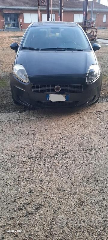 Usata Fiat Grande Punto 2009 Blu Utilitaria