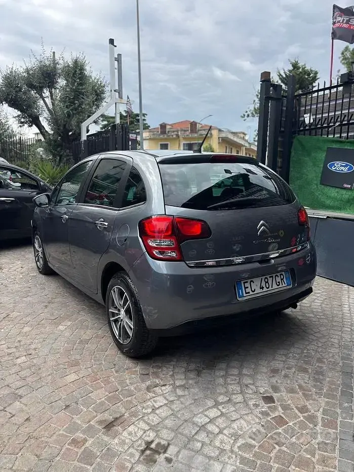 Usata Citroën C3 Exclusive 70 CV (51 kW) 2010 Grigio Berlina