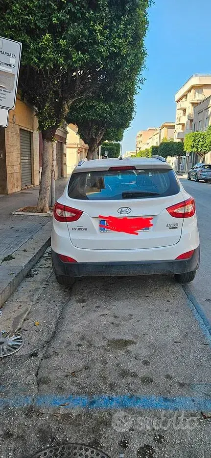 Usata Hyundai ix35 135 CV (99 kW) 2015 Bianco SUV