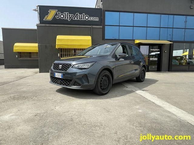 Grigio scuro / metallizzato Usata 2022 Seat Arona Reference SUV | 12.700 € (Ottimo prezzo) - Immagine 1/4