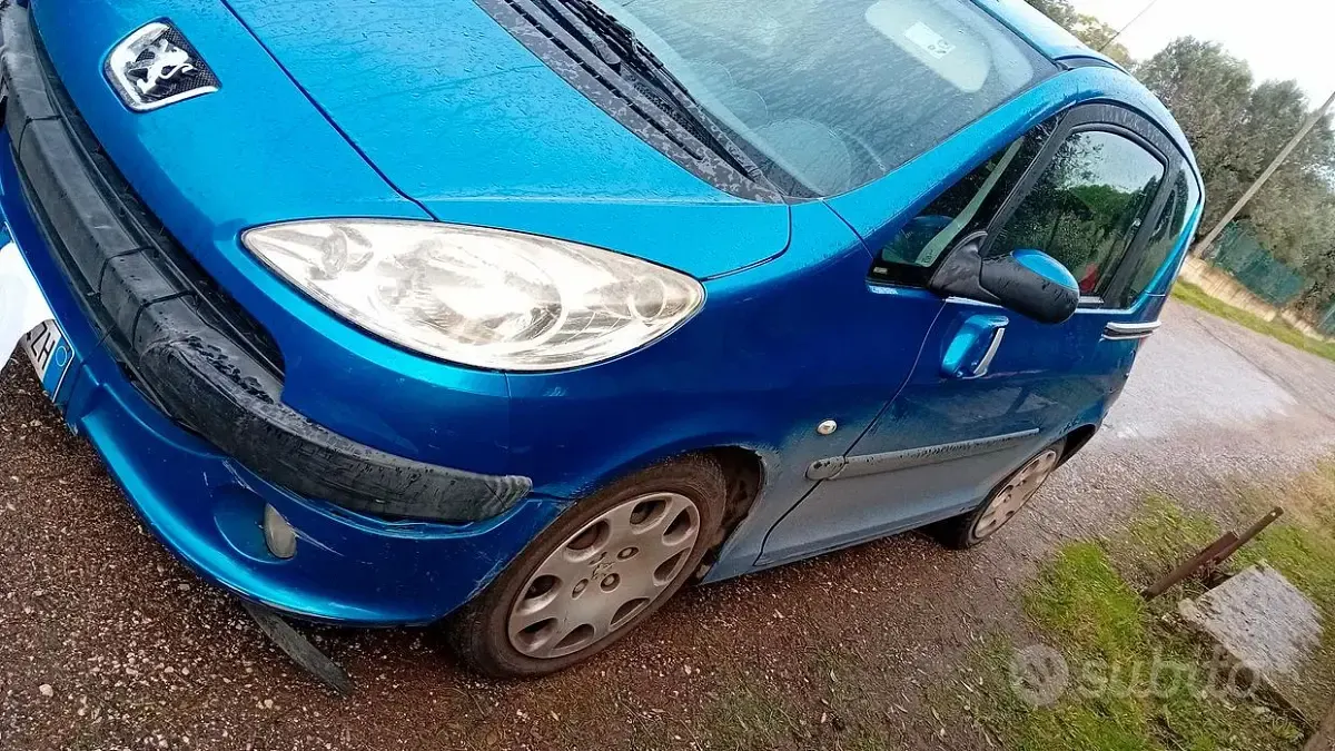 Usata Peugeot 1007 70 CV (51 kW) 2008 Blu Monovolume