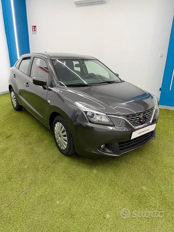 Begagnad Suzuki Baleno 90 HK (66 kW) 2020 Grå Halvkombi