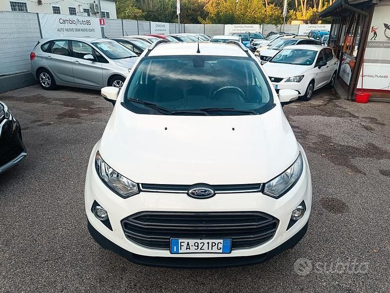 Usata Ford Ecosport Titanium 125 CV (91 kW) 2015 Bianco SUV