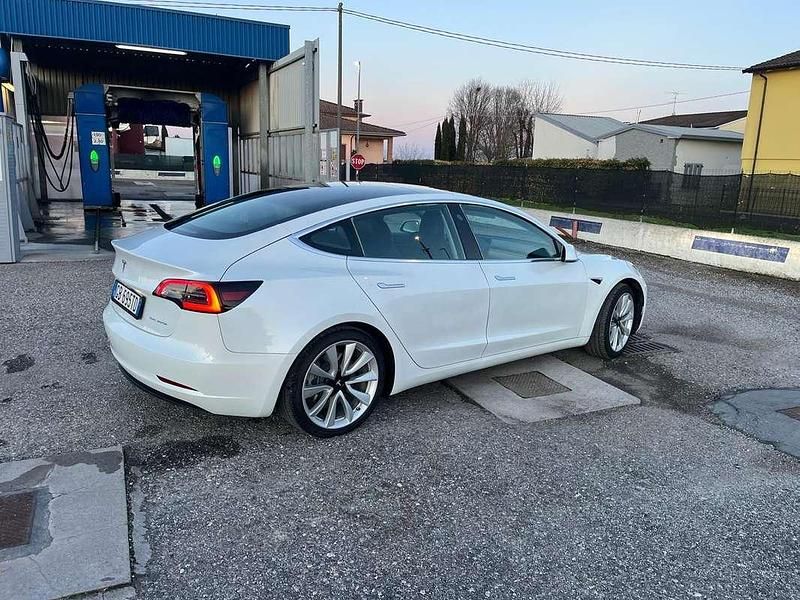 Bianco Usata 2020 Tesla Model 3 Long Range AWD Tre volumi | 20.000 € (Super prezzo) - Immagine 1/4