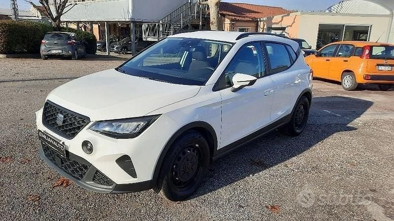 Usata Seat Arona Style 90 CV (66 kW) 2022 Bianco SUV