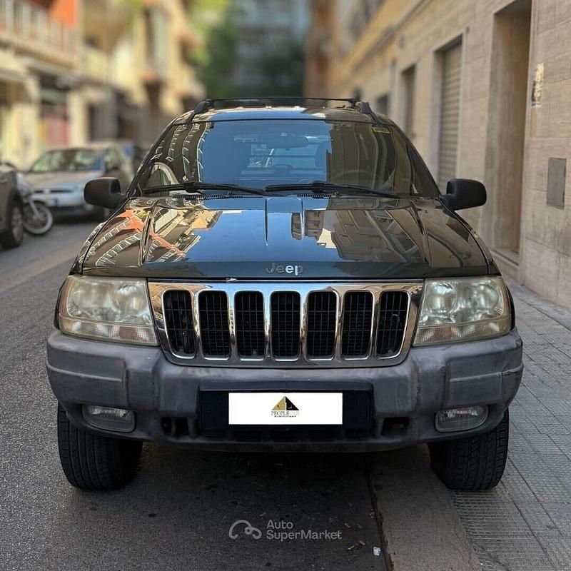 Usata Jeep Grand Cherokee Laredo 140 CV (102 kW) 2001 Verde SUV