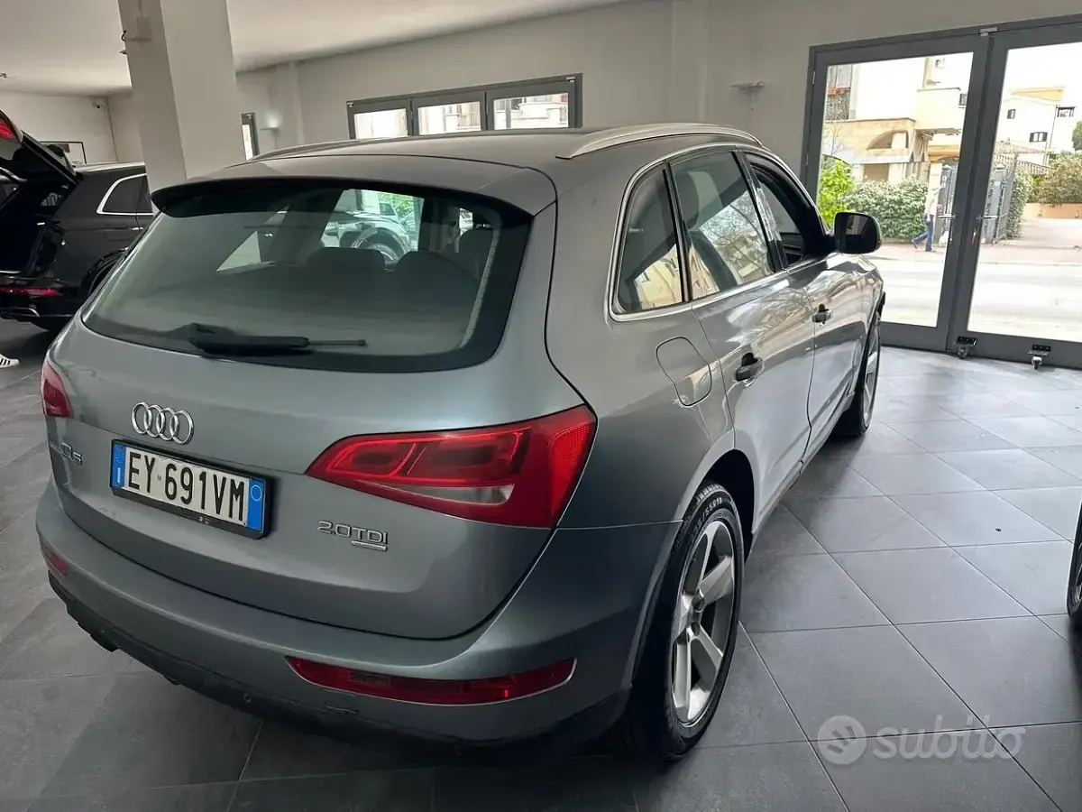 Usata Audi Q5 170 CV (125 kW) 2009 Grigio SUV