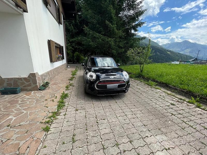 Usata Mini John Cooper Works 231 CV (169 kW) 2017 Nero Utilitaria