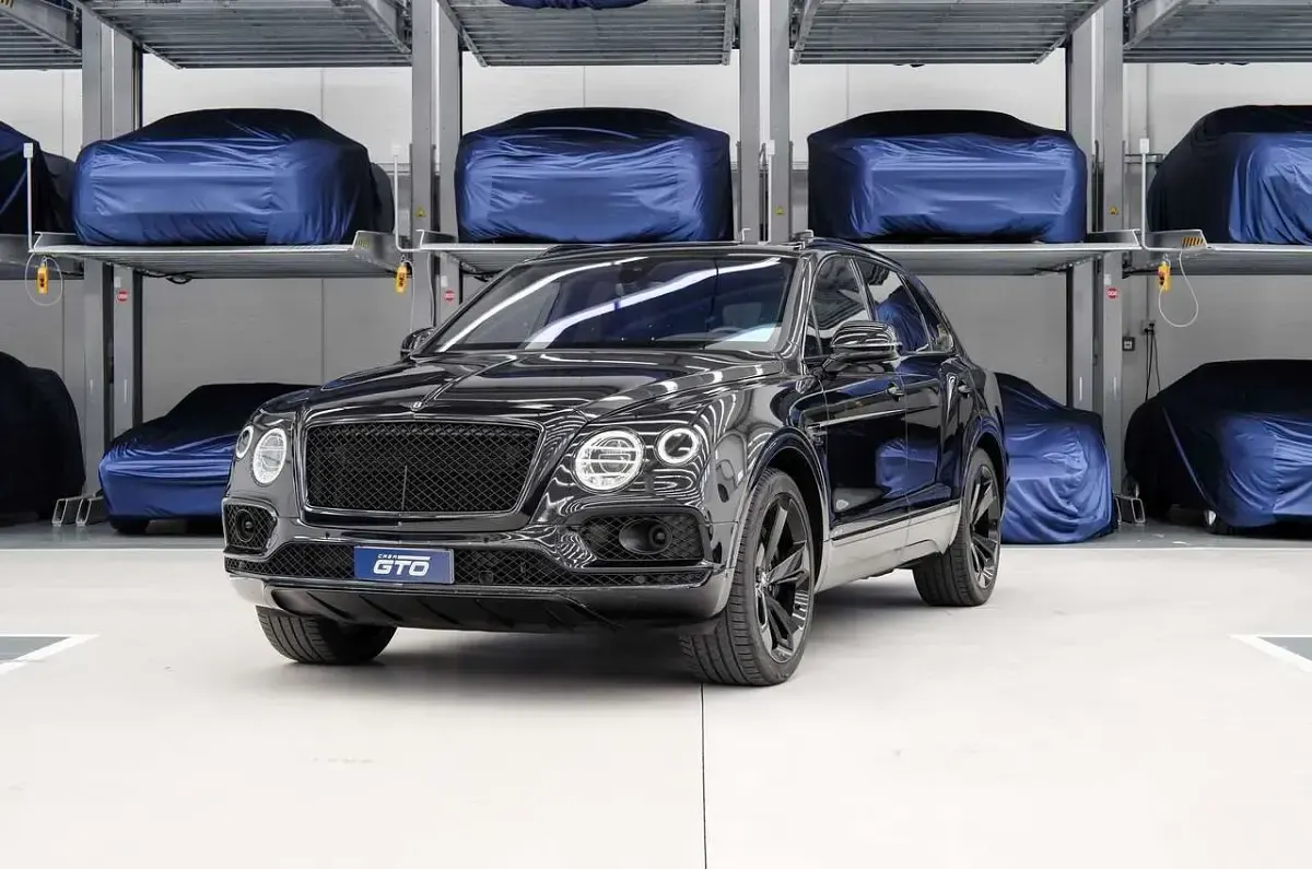 Usata Bentley Bentayga 608 CV (447 kW) 2016 Nero SUV