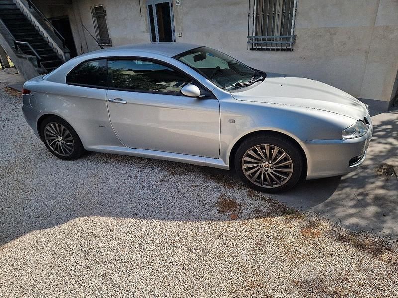 Usata Alfa Romeo GT 2008 Grigio Coupé
