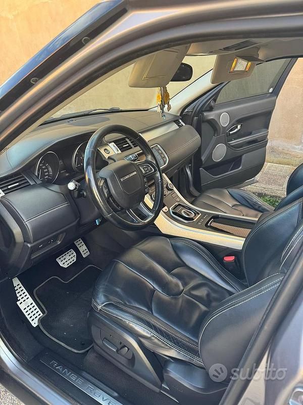 Usata Land Rover Range Rover evoque 190 CV (139 kW) 2012 Grigio SUV