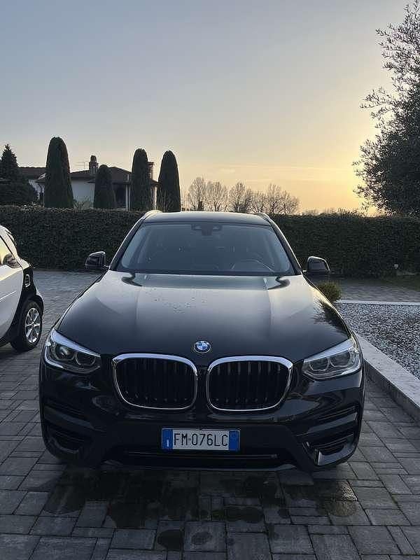 Begagnad BMW X3 Luxury Line 190 HK (139 kW) 2018 SUV