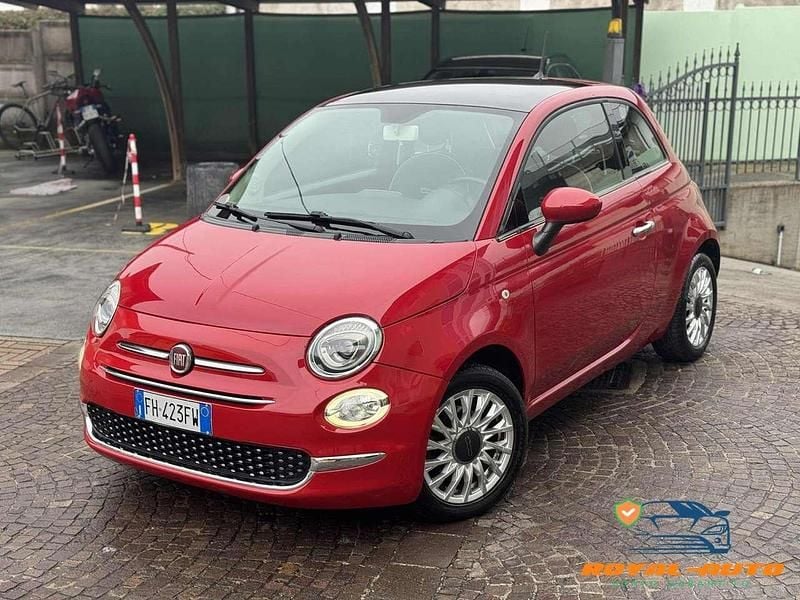 Rosso Usata 2017 Fiat 500 Lounge Due volumi | 8999 € (Buon prezzo) - Immagine 1/4