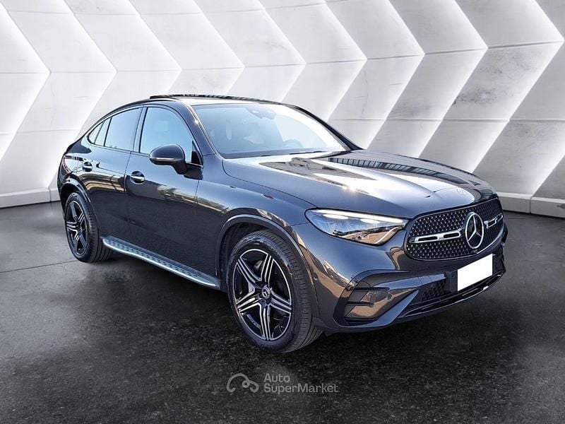 Begagnad Mercedes GLC220 AMG Line Premium 197 HK (144 kW) 2023 Other Sportkupé