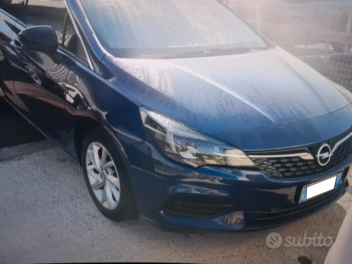 Usata Opel Astra 122 CV (89 kW) 2021 Bluazzurro Station wagon