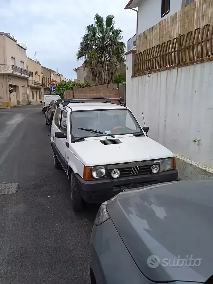 Usata Fiat Panda 4x4 50 CV (36 kW) 1990 Bianco Utilitaria