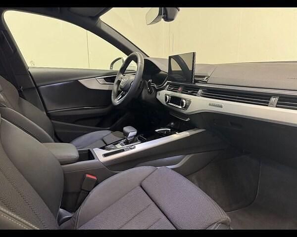 Usata Audi A4 S-Line 204 CV (150 kW) 2024 Bianco ghiaccio metallizzato Station wagon