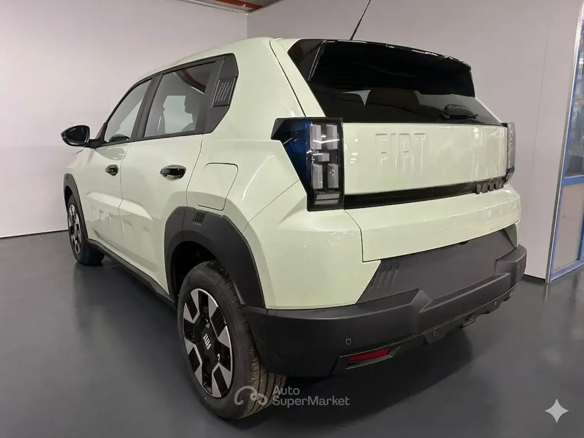 Nuova Fiat Grande Panda Icon 101 CV (74 kW) 2026 Verde Utilitaria