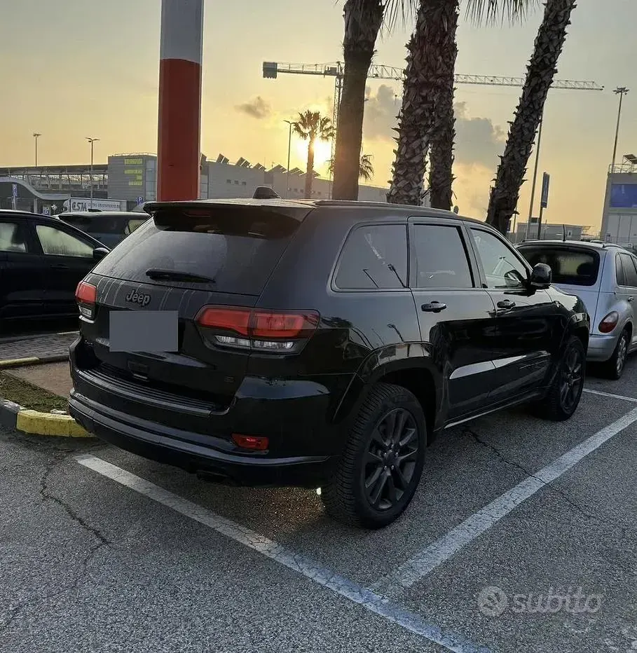 Usata Jeep Grand Cherokee 250 CV (183 kW) 2019 Nero SUV