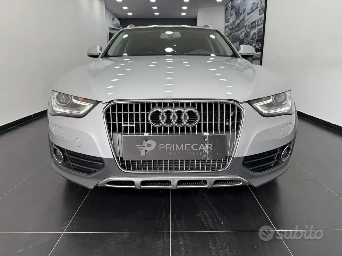 Usata Audi A4 Allroad Exclusive 211 CV (155 kW) 2012 Grigio Station wagon