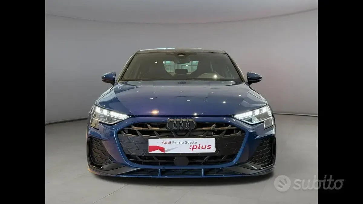Usata Audi A3 S-Line 150 CV (110 kW) 2025 Blu Berlina