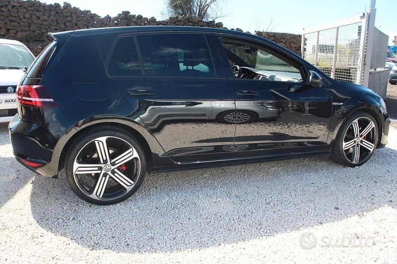 Usata VW Golf VII GTD 184 CV (135 kW) 2015 Nero Berlina