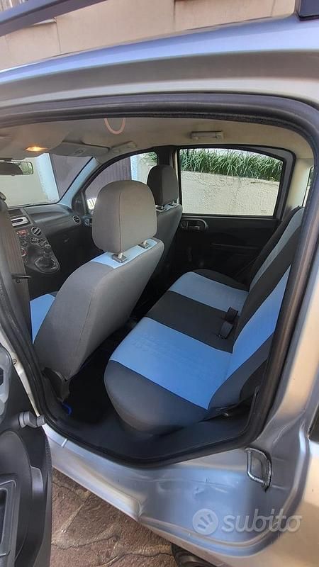 Usata Fiat Panda Dynamic 69 CV (50 kW) 2011 Grigio Utilitaria