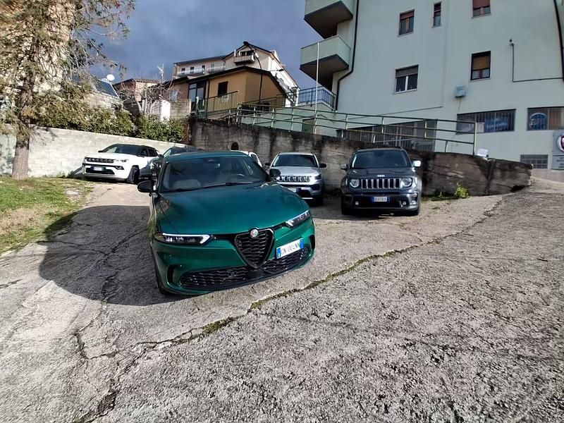 Usata Alfa Romeo Tonale Super 130 CV (95 kW) 2023 Verde SUV