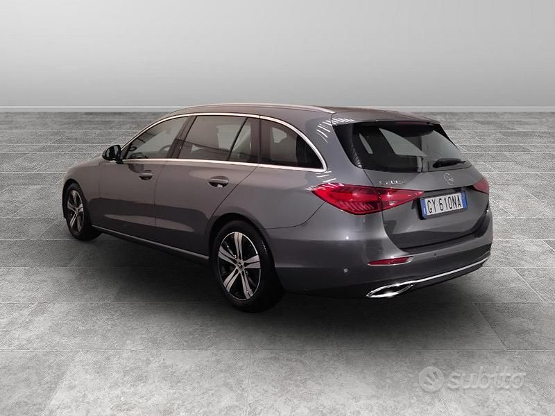 Usata Mercedes C200 Advanced 163 CV (119 kW) 2025 Grigio Station wagon