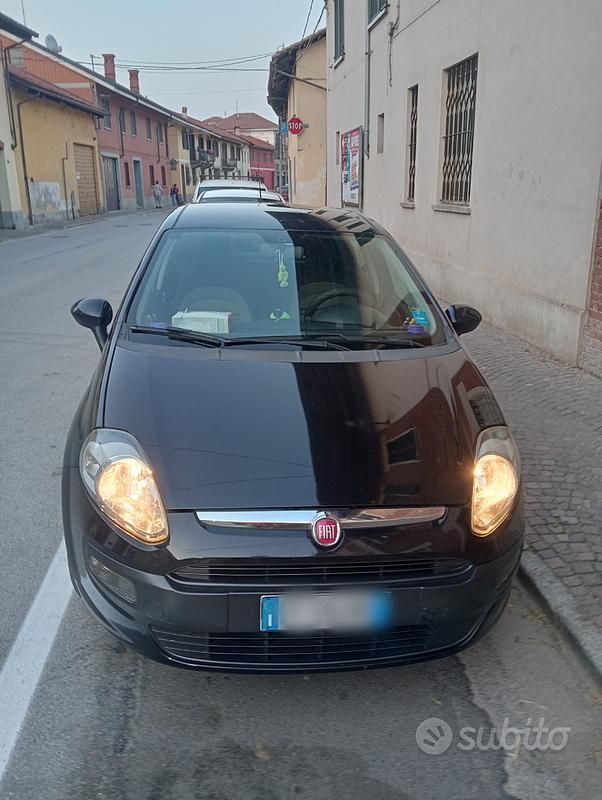 Usata Fiat Punto Evo 65 CV (47 kW) 2010 Nero Utilitaria