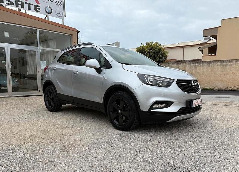 Usata Opel Mokka X Business 136 CV (100 kW) 2017 Grigio SUV