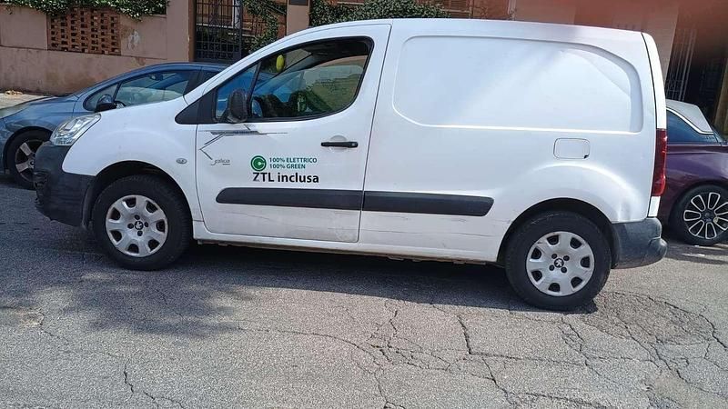 Usata Peugeot TePee Active 35 kW (48 CV) 2017 Bianco Station wagon