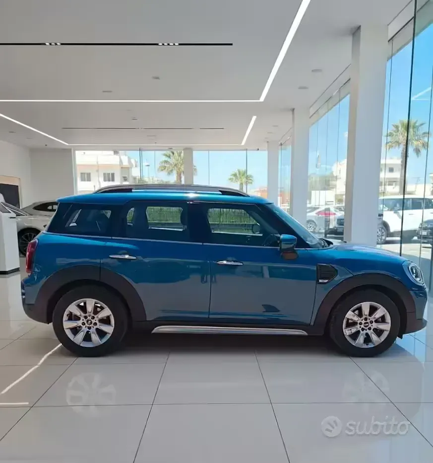 Usata Mini Cooper Countryman Business 150 CV (110 kW) 2022 Blu SUV