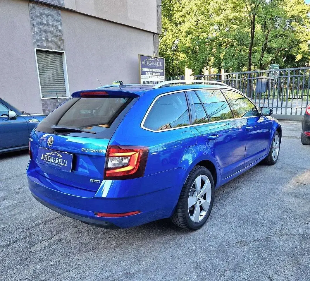 Usata Skoda Octavia G-TEC Style 110 CV (80 kW) 2017 Other Station wagon