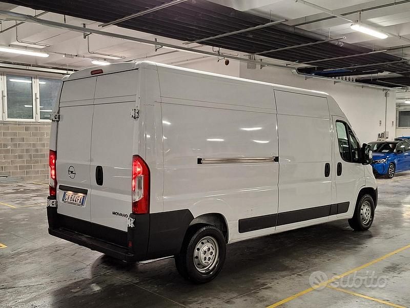 Usata Opel Movano 140 CV (102 kW) 2024 Bianco Furgone