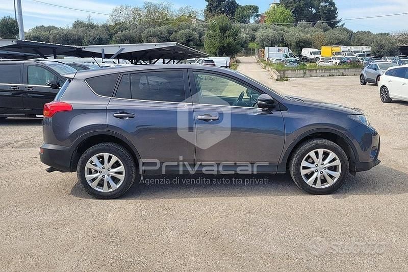 Usata Toyota RAV4 Style 150 CV (110 kW) 2013 Grigio SUV