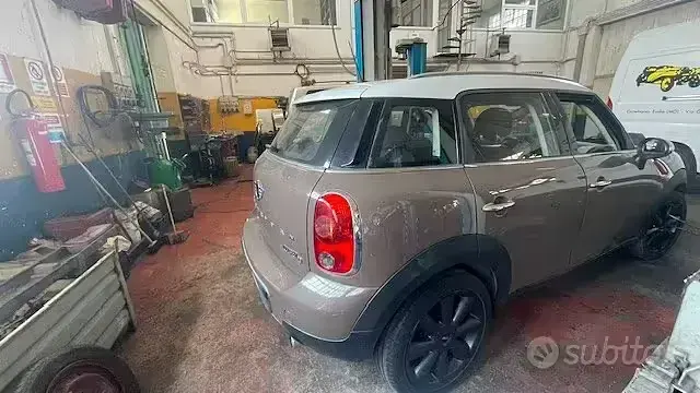 Usata Mini Countryman 90 CV (66 kW) 2011 SUV