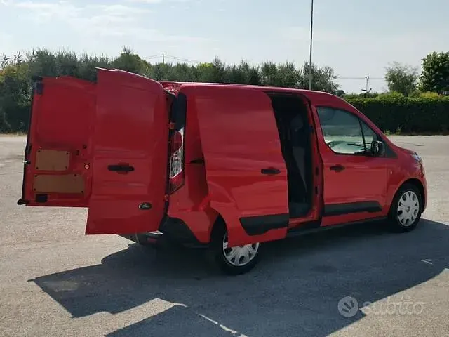 Usata Ford Transit Connect 75 CV (55 kW) 2023 Rosso Monovolume