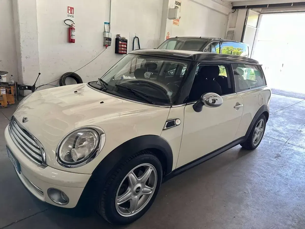 Usata Mini Cooper Clubman 120 CV (88 kW) 2009 Beige Station wagon