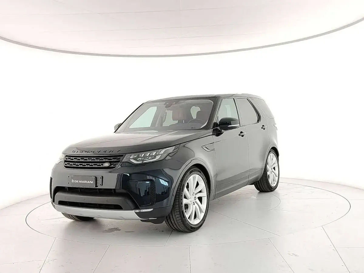 Usata Land Rover Discovery 5 First Edition 249 CV (183 kW) 2017 Nero SUV