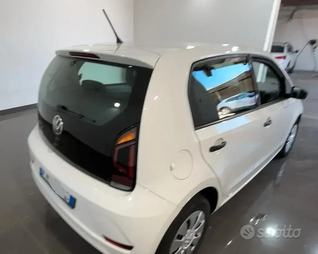 Usata VW up! 68 CV (50 kW) 2018 Bianco Utilitaria